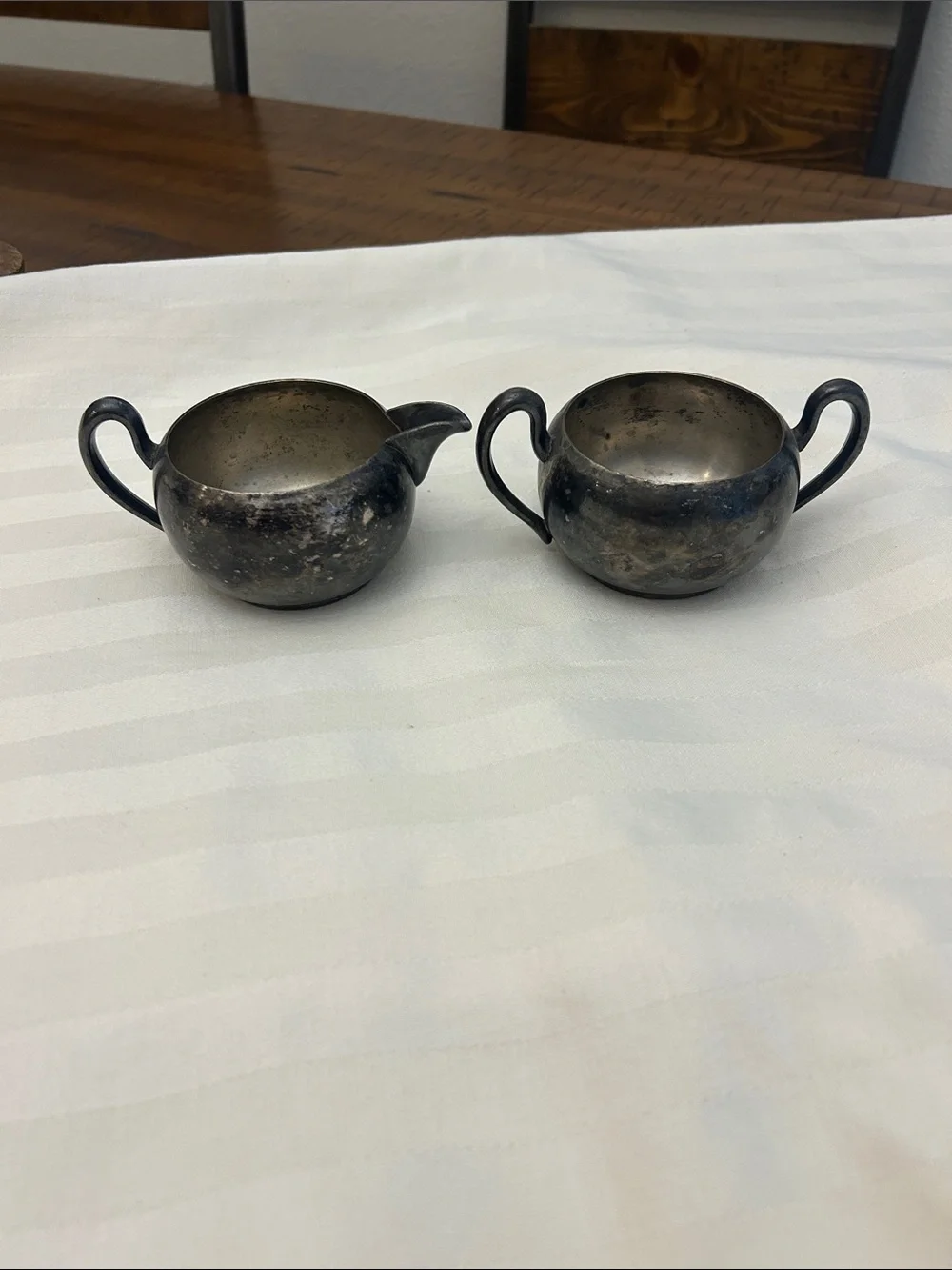 Academy silver on copper Creamer and Sugar Set - Classic Two-Handle Design nolid